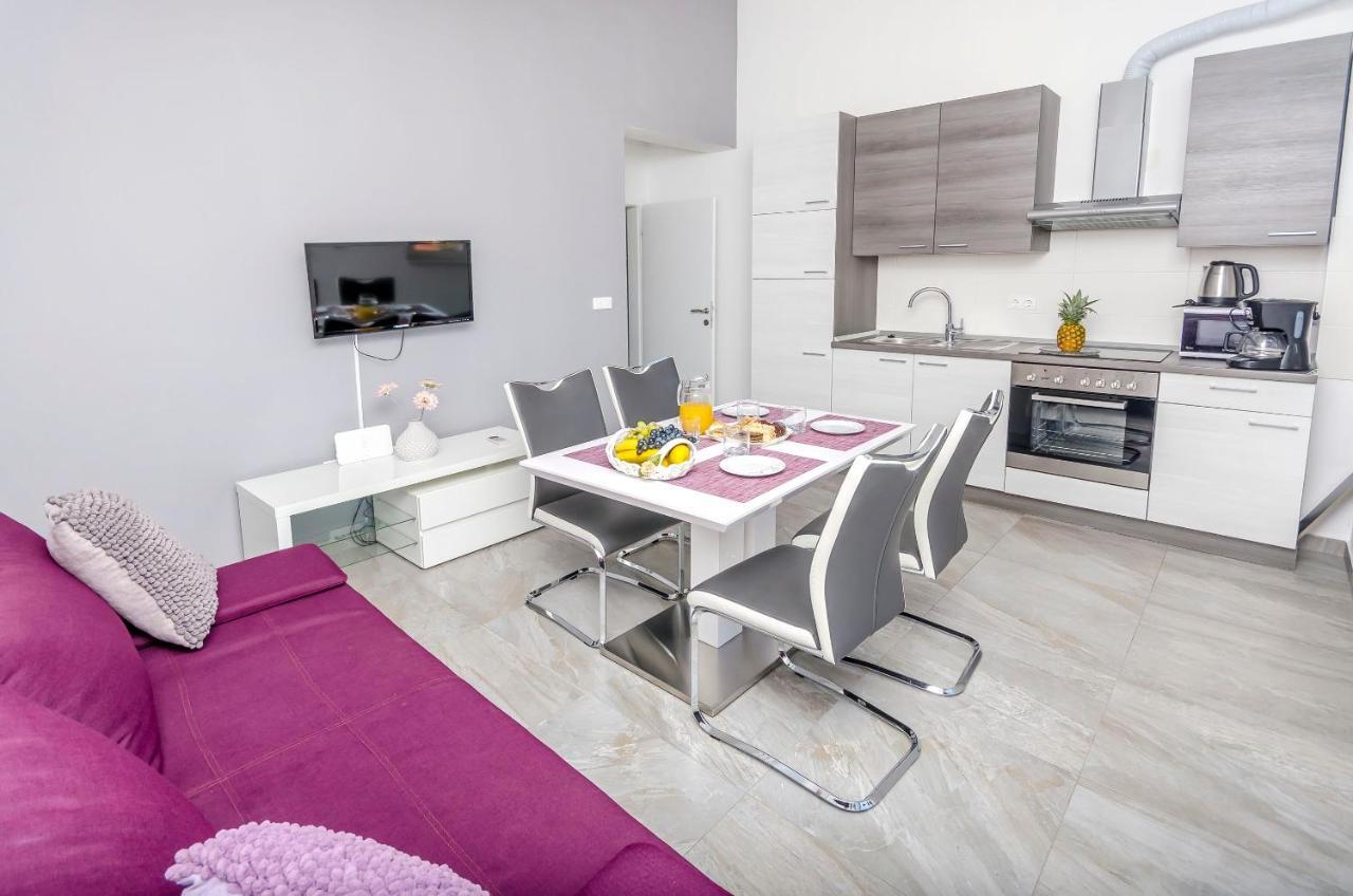 Ražanj Apartments Katic מראה חיצוני תמונה