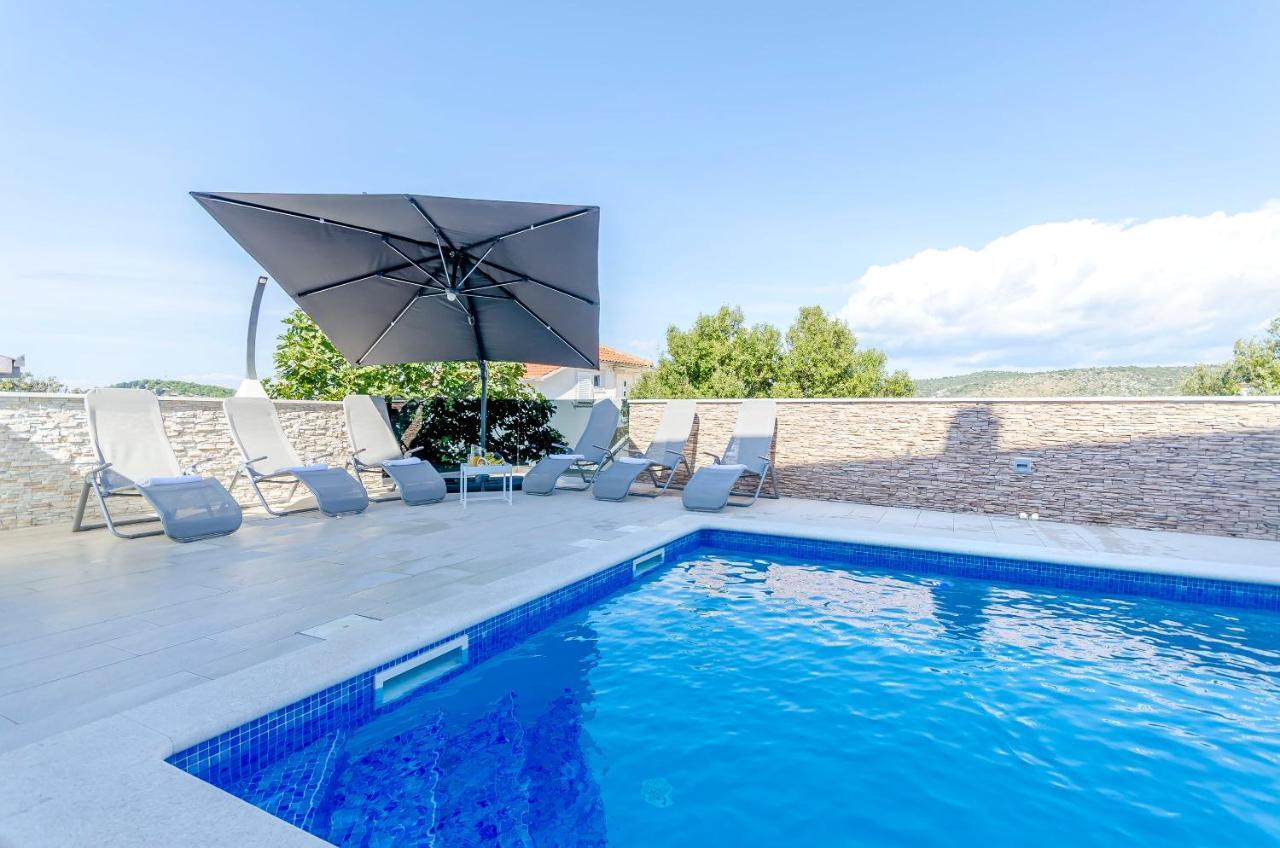 Ražanj Apartments Katic מראה חיצוני תמונה