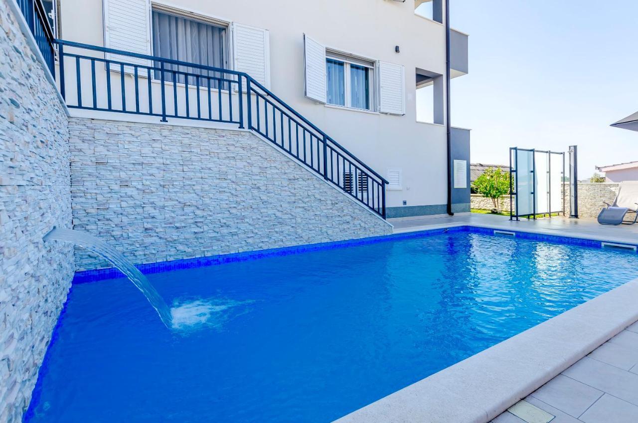 Ražanj Apartments Katic מראה חיצוני תמונה