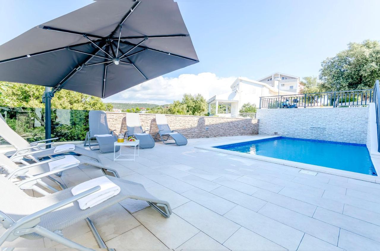 Ražanj Apartments Katic מראה חיצוני תמונה